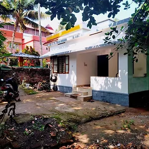 Gogonuts Hostel