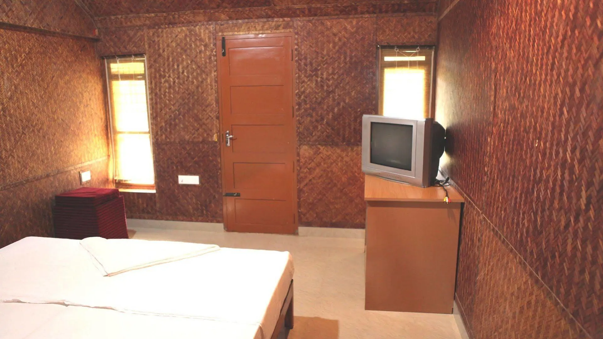 Savithri Inn Bamboo Cottages & Resorts Varkala 2*,