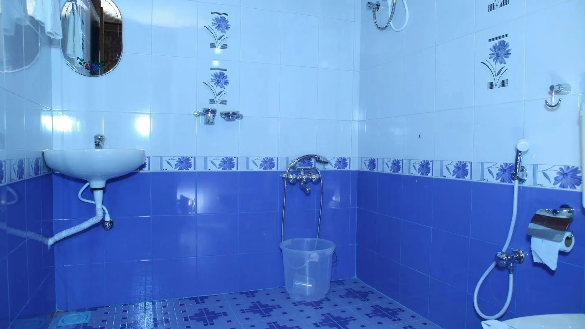 Savithri Inn Bamboo Cottages & Resorts Varkala India